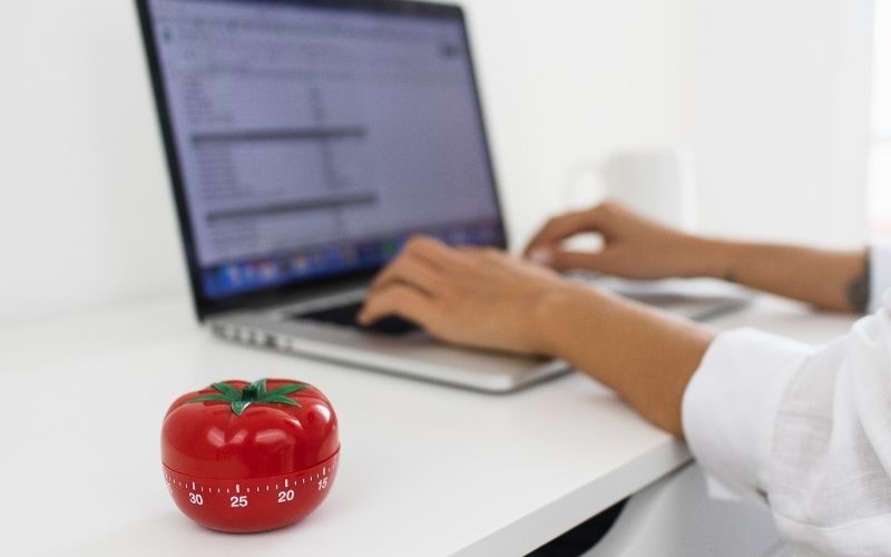 Phương pháp Pomodoro phát triển bởi Francesco Cirillo vào cuối năm 1980
